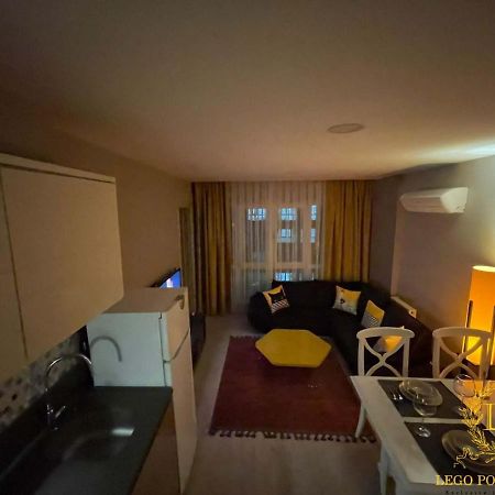 Close Airport,Mall Of Antalya Shopping Center,Tram Station Bagian luar foto
