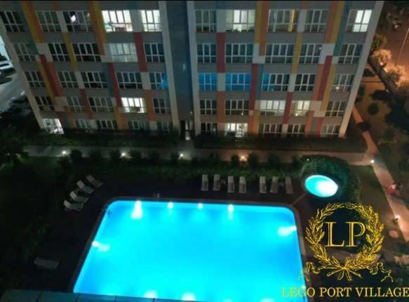 Close Airport,Mall Of Antalya Shopping Center,Tram Station Bagian luar foto