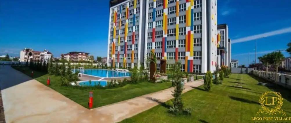 Close Airport,Mall Of Antalya Shopping Center,Tram Station Bagian luar foto
